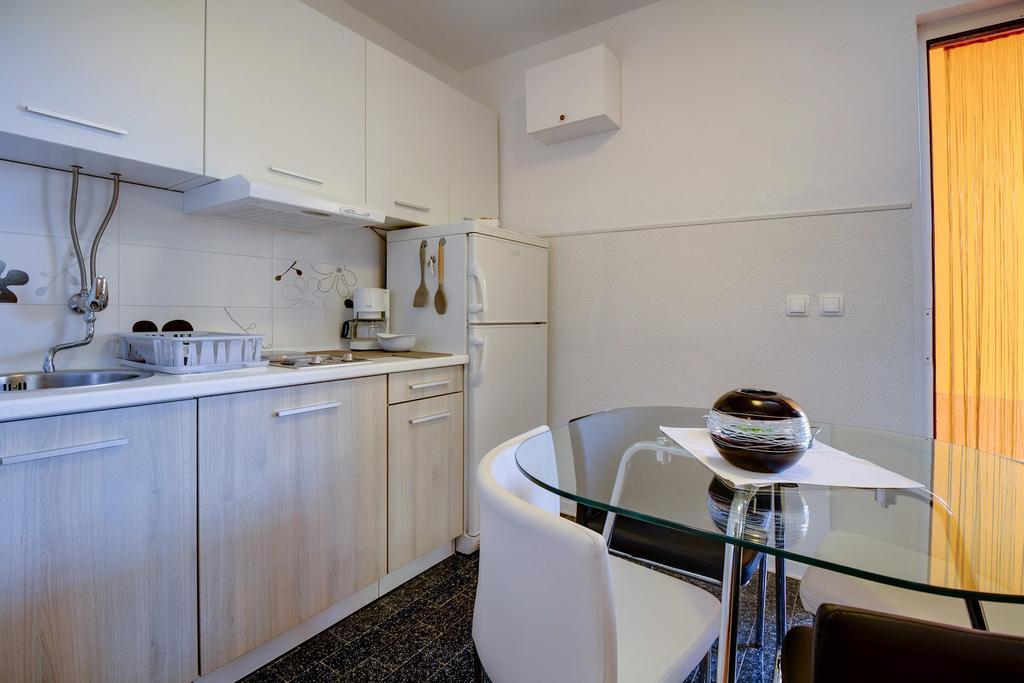 Apartment Oleander Mali Losinj Room photo